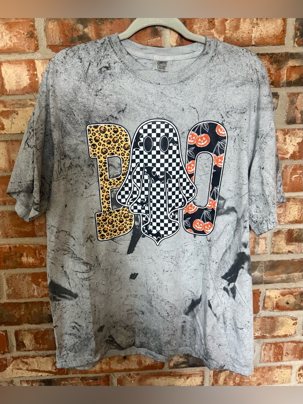 Comfort Colors Smoke Color Blast Halloween 'BOO' Graphic